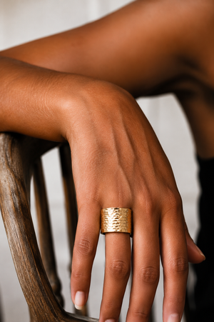 Hammered wide band ring