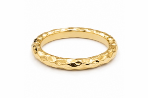 Hammered ring