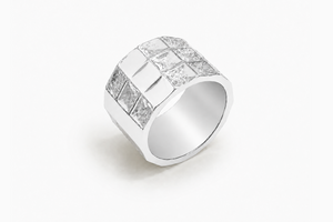 Hammered wide band ring