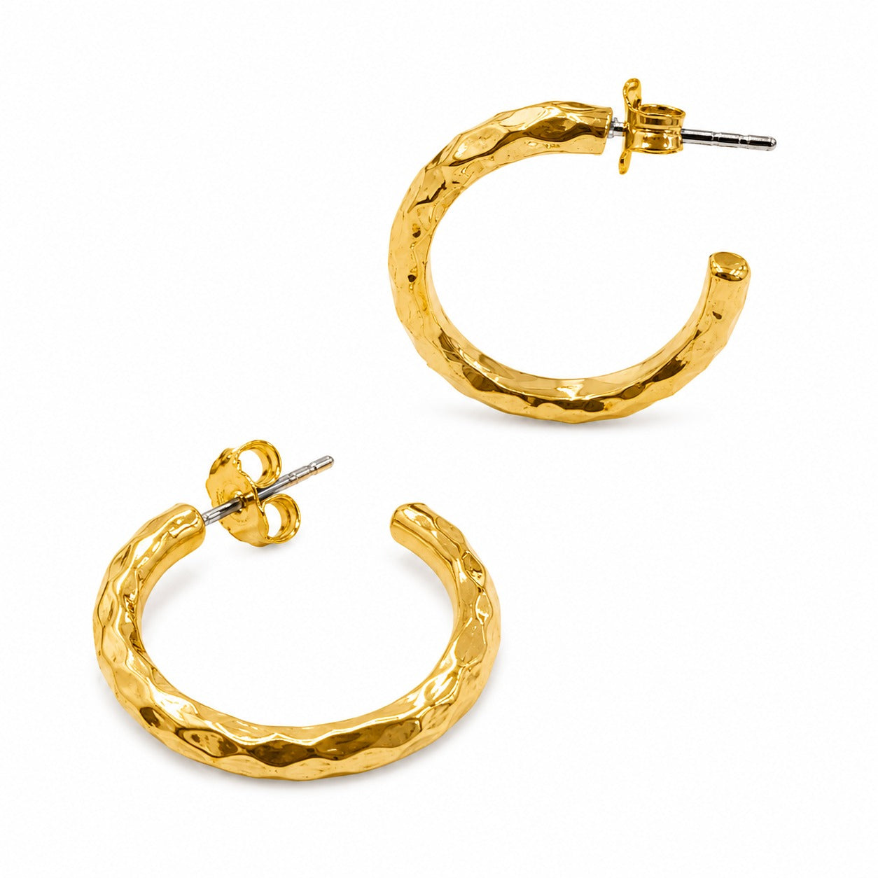 Hammered round earrings gold