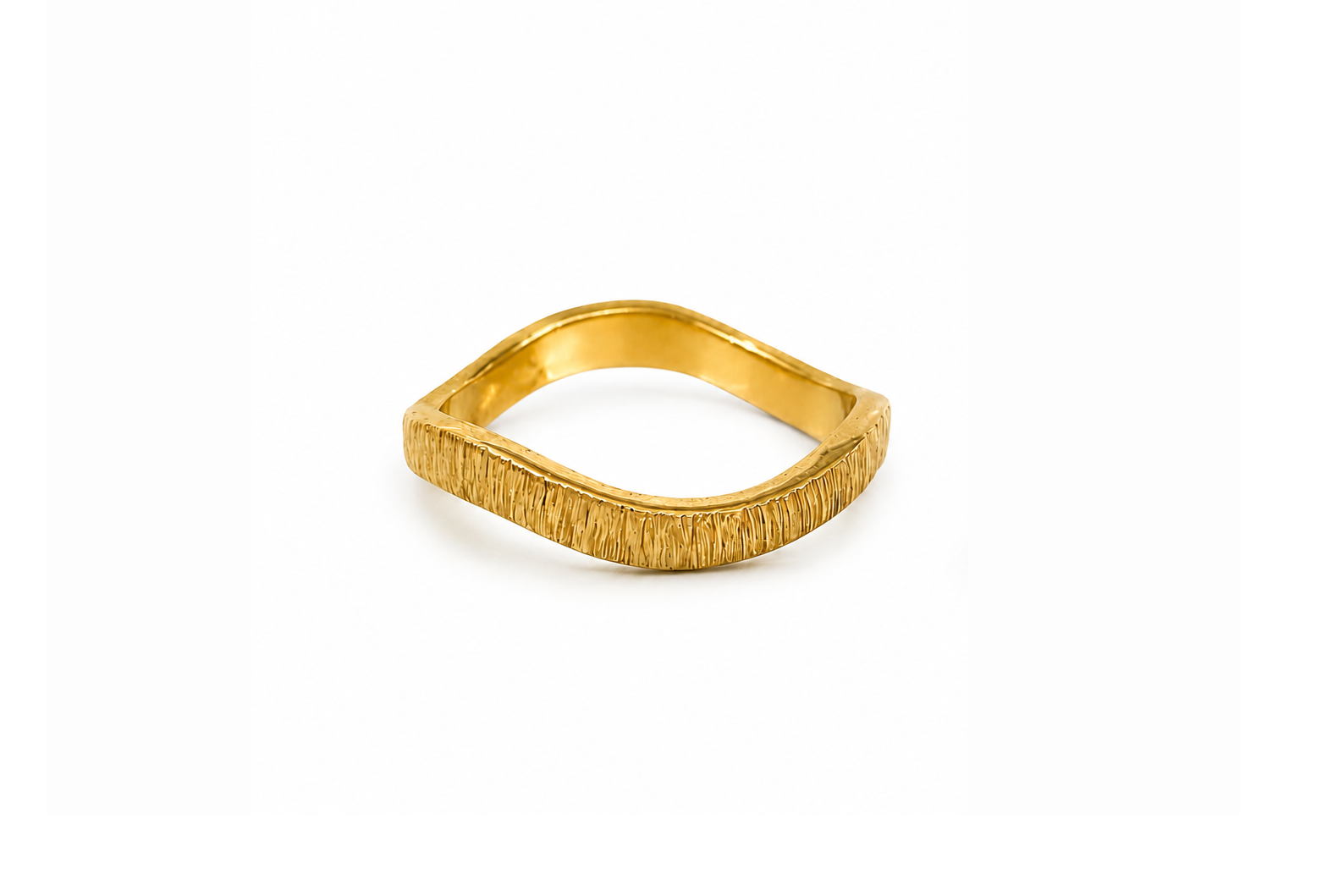 Finely hammered wave ring 1.5mm